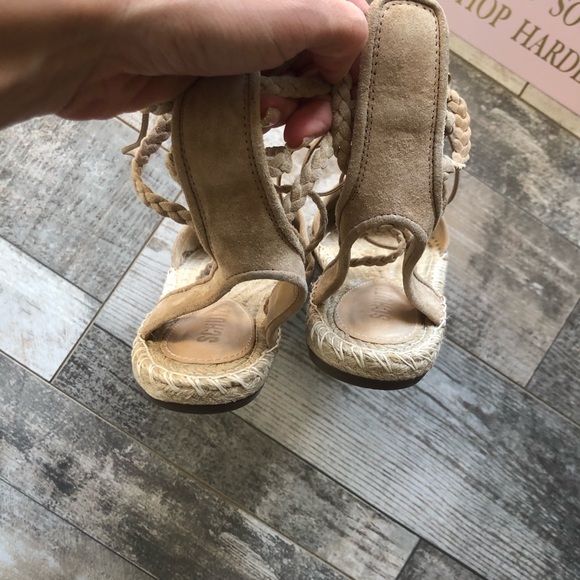 Schutz Faux Suede espadrilles - Picture 6 of 7